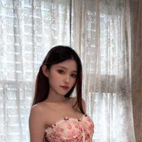 白云肤白貌美大长腿可外出 - 熙熙