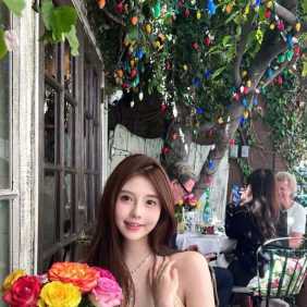 黄埔00后粉嫩女友兼职 - 小女人